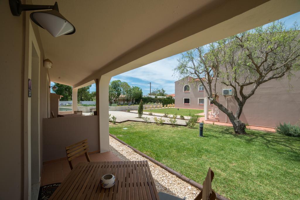 Casa Rosa Montes Hotel Praia Da Luz Exterior photo